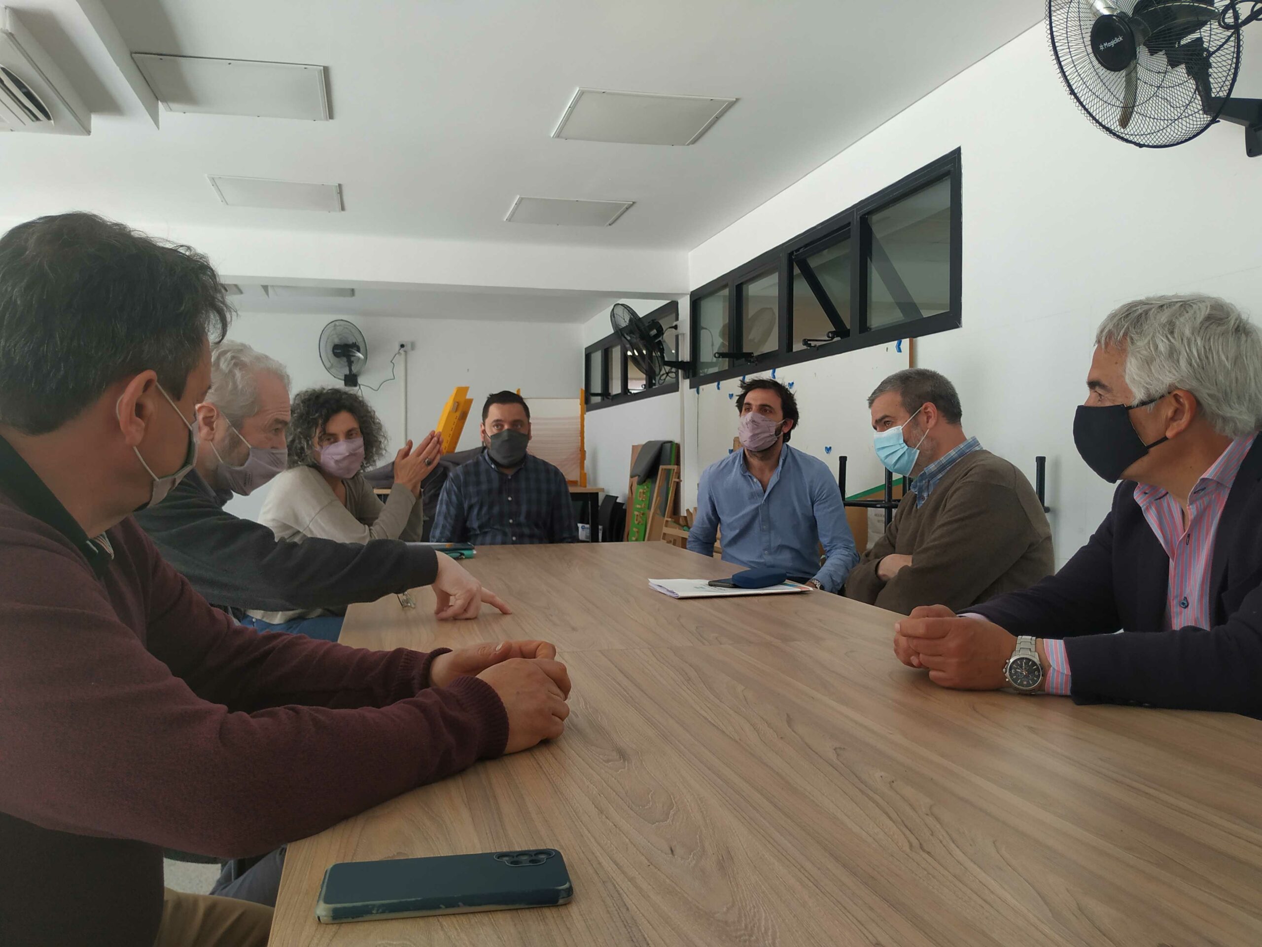 En este momento estás viendo CIC y UNAHUR trabajan para fortalecer el vínculo institucional<p class = "resumen">Una comitiva de autoridades de la CIC fue recibida por autoridades de la Universidad.</p>