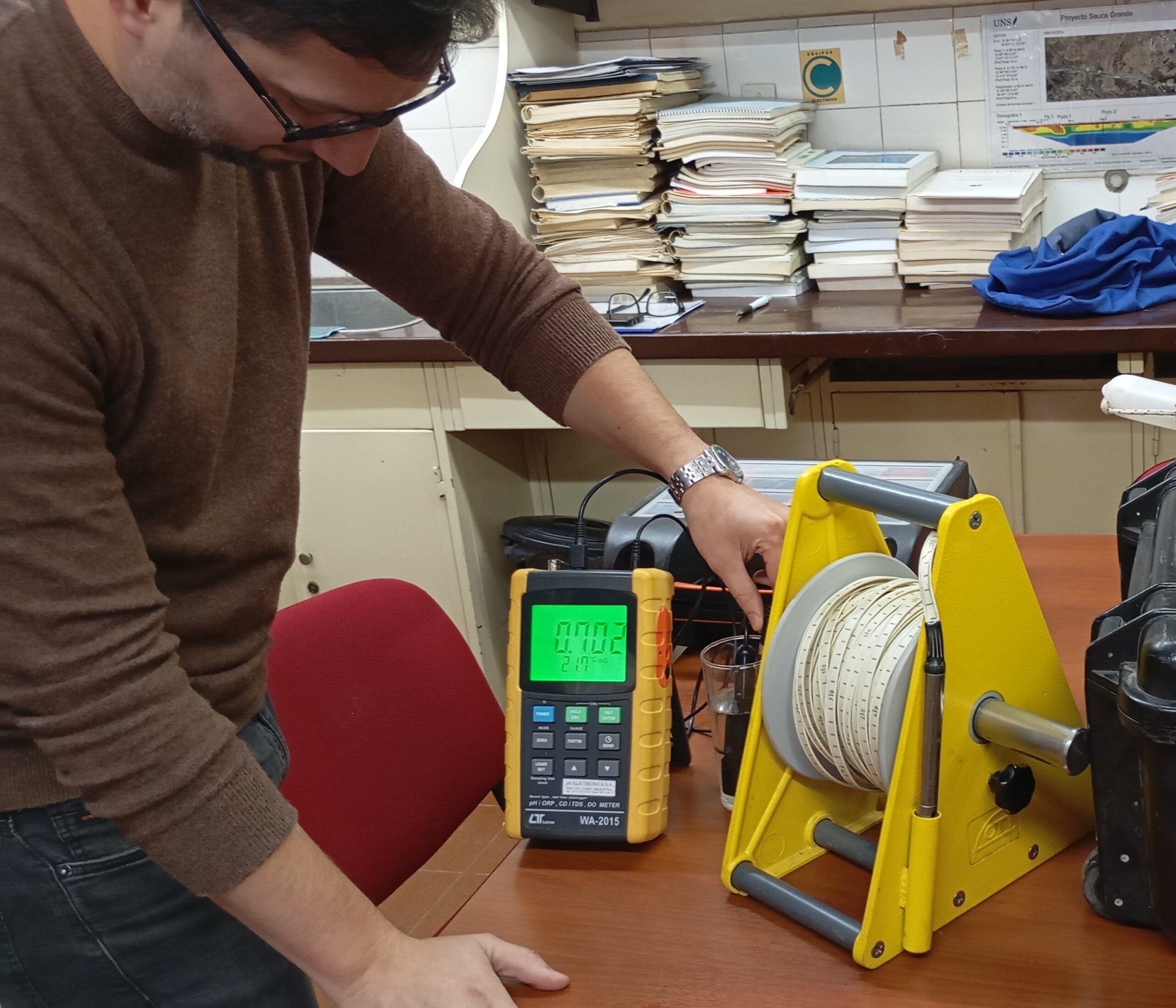En este momento estás viendo Agua subterránea: ¿La solución para el abastecimiento en Bahía Blanca?<p class = "resumen">Científicos de la Universidad Nacional del Sur investigan la extracción de subterránea como posible solución a problemas hídricos en el sudoeste bonaerense. Ventajas ambientales, el posible uso industrial y la “huella hídrica”.</p>